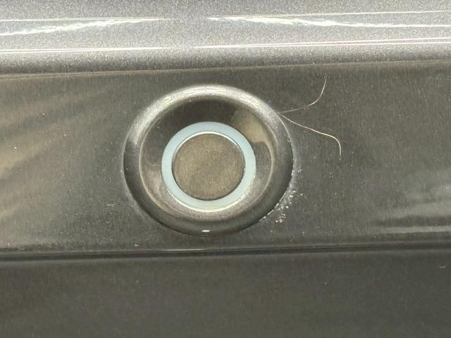 ユーポス豊見城店は軽自動車からコンパクトカー、ミニバン、スポーツカーまで様々な車種を取り揃えております。お客様の希望車種が見つからなくても全国から車両を探せます。お気軽にお問合せ下さい。