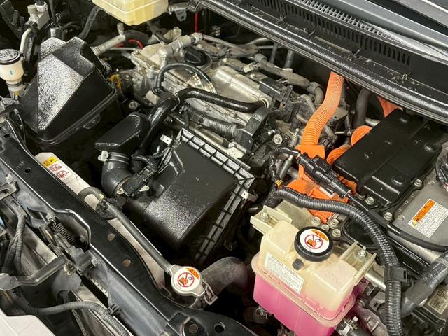 ★最高出力	９９ｐｓ（７３ｋＷ）／５２００ｒｐｍ★最大トルク	１４．５ｋｇ・ｍ（１４２Ｎ・ｍ）／４０００ｒｐｍ