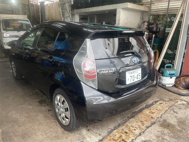 アクア S スマートキー 電動格納ミラー CVT 衝突安全ボディ 記録簿 ABS ESC CD DVD再生 USB エアコン パワーステアリング パワーウィンドウ(16枚目)