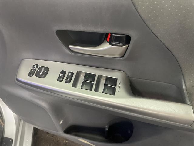 この度は当店のお車をご覧になっていただき、誠にありがとうございます。じっくり現車確認して頂けるよう、ご準備を致します!