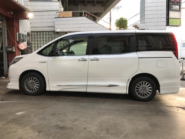 エスクァイア ハイブリッドＸｉ　ドライブレコーダー　ＥＴＣ　バックカメラ　ナビ　両側スライド・片側電動　オートライト　ＬＥＤヘッドランプ　スマートキー　電動格納ミラー　３列シート　ＣＶＴ　アルミホイール　盗難防止システム（15枚目）