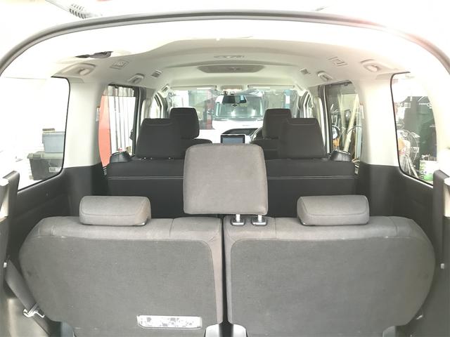 エスクァイア ハイブリッドＸｉ　ドライブレコーダー　ＥＴＣ　バックカメラ　ナビ　両側スライド・片側電動　オートライト　ＬＥＤヘッドランプ　スマートキー　電動格納ミラー　３列シート　ＣＶＴ　アルミホイール　盗難防止システム（25枚目）