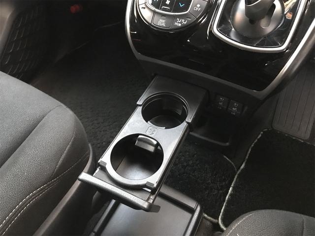 エスクァイア ハイブリッドＸｉ　ドライブレコーダー　ＥＴＣ　バックカメラ　ナビ　両側スライド・片側電動　オートライト　ＬＥＤヘッドランプ　スマートキー　電動格納ミラー　３列シート　ＣＶＴ　アルミホイール　盗難防止システム（40枚目）