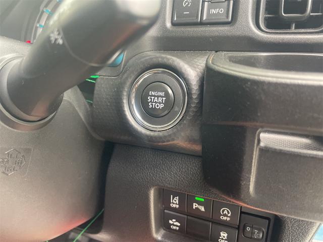 プッシュエンジンスタートシステム、エンジン始動・停止をワンタッチで行うことができます。
