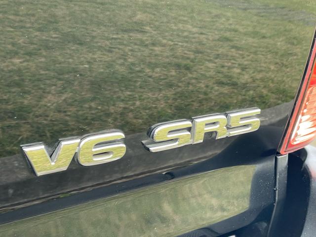 タコマ ダブルキャブ　ＳＲ５　Ｖ６・パートタイム４ＷＤ・リフトアップ・ナビ・Ｂｌｕｅｔｏｏｔｈ・ＥＴＣ・バックカメラ・牽引（19枚目）