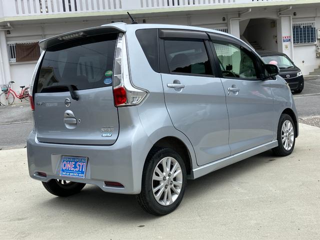 ご覧いただきありがとうございます♪気になったお車がありましたらお気軽にお電話をください♪