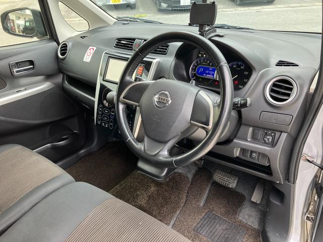 お車の知識がなくても大丈夫です！皆様のご来店をスタッフ一同、心よりお待ちしております。