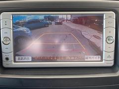 【　バックカメラ　】駐車の時に見えずらい後方がモニターで確認できます。駐車の苦手な方でも、スーパーやコンビニの駐車場でも後方、枠線を確認しながら駐車できます。バック時の衝突防止に役立ちます！ 5