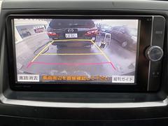 【　バックカメラ　】駐車の時に見えずらい後方がモニターで確認できます。駐車の苦手な方でも、スーパーやコンビニの駐車場でも後方、枠線を確認しながら駐車できます。バック時の衝突防止に役立ちます！ 5