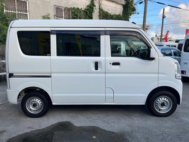 日産 ＮＶ１００クリッパーバン