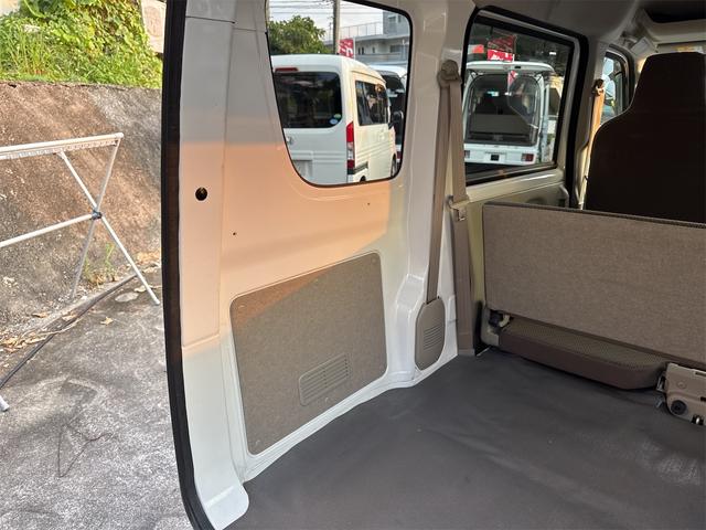 エブリイ ＰＡリミテッド　４ＡＴ　ＥＳＰ　ＬＤＷ　ＰＣＳ　ＥＴＣ　純正ラジオＦＭ　ＡＭ（18枚目）