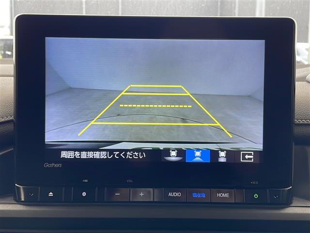 【　バックカメラ　】便利なバックカメラ装備で安全確認を頂けます。駐車が苦手な方にもオススメな便利機能です♪