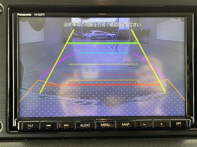 【　バックカメラ　】便利なバックカメラ装備で安全確認を頂けます。駐車が苦手な方にもオススメな便利機能です♪