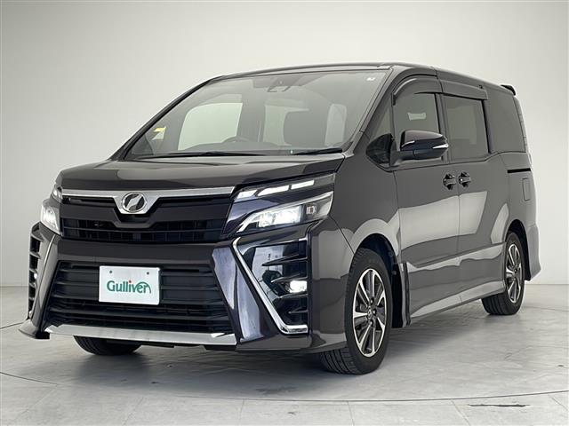 ヴォクシー ＺＳ　純正９インチナビ　フルセグＴＶ　ＣＤ　ＤＶＤ　Ｂｌｕｅｔｏｏｔｈ　ＥＴＣ　バックカメラ　パワ－スライドドア　純正フリップダウンモニター　クルーズコントロール　ＵＳＢ端子　ドアバイザー　純正アルミ（37枚目）