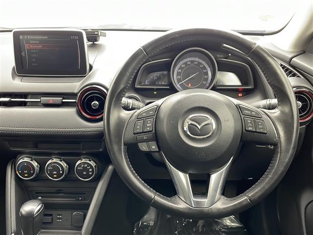 ＣＸ－３ ＸＤ　純正ナビ　フルセグＴＶ　ＣＤ　ＤＶＤ　ｂｌｕｅｔｏｏｔｈ接続　ＥＴＣ　バックカメラ　ＬＥＤヘッドライト　クルーズコントロール　純正アルミホイール　ステアリングスイッチ　スマートキー　プッシュスタート（15枚目）