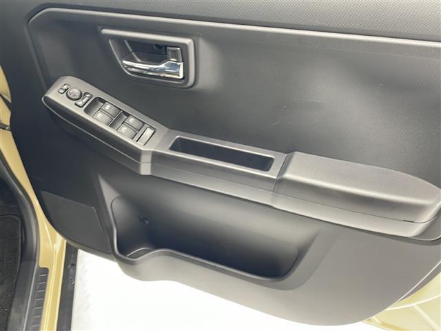 店舗にて現車の確認もいただけますので、お電話で在庫のご確認の上是非ご来店くださいませ！！！