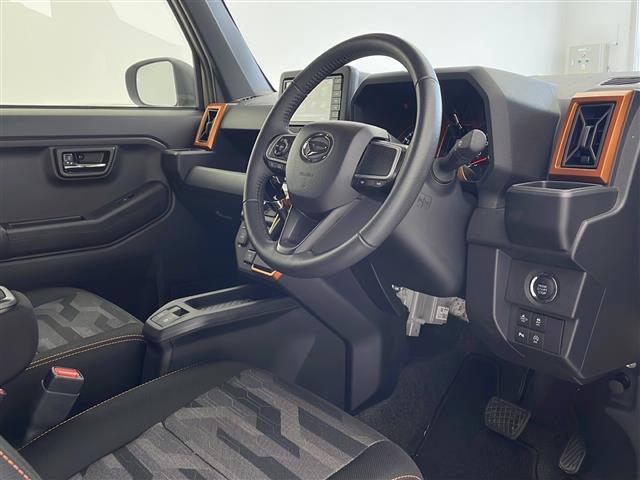 店舗にて現車の確認もいただけますので、お電話で在庫のご確認の上是非ご来店くださいませ！！！