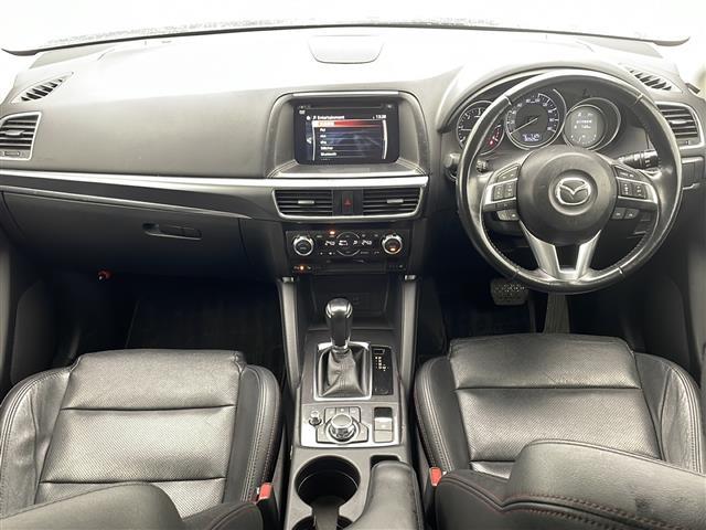 ＣＸ－５ ＸＤ　Ｌパッケージ　純正ナビ　フルセグＴＶ　Ｂｌｕｅｔｏｏｔｈ　バックカメラ　ＬＥＤヘッドライト　シートヒーター　ワンオーナー　レーダークルーズコントロール　プッシュスタート　スマートキー　純正１７インチアルミホイール