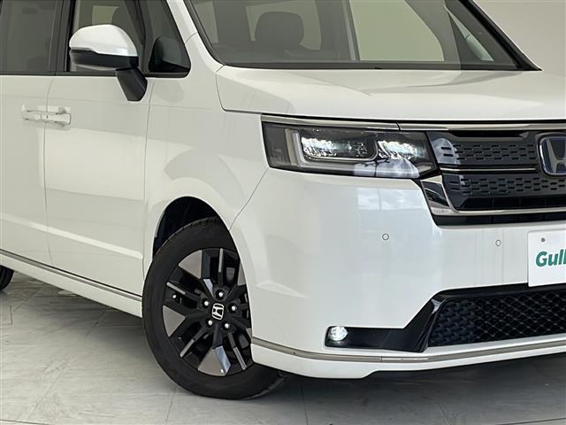 【 電動格納ウインカーミラー 】付いているだけで高級感のUPするウィンカー内臓サイドミラー♪もちろん見た目だけでなく、対向車からの視認性の向上につながり、安全度もUP♪////