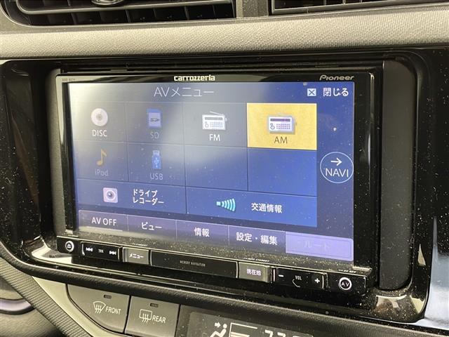 【Ｂｌｕｅｔｏｏｔｈ】ナビゲーションと携帯電話／スマートフォンをＢｌｕｅｔｏｏｔｈ接続することができます。接続するとハンズフリーで使用することができるので、とても便利です！