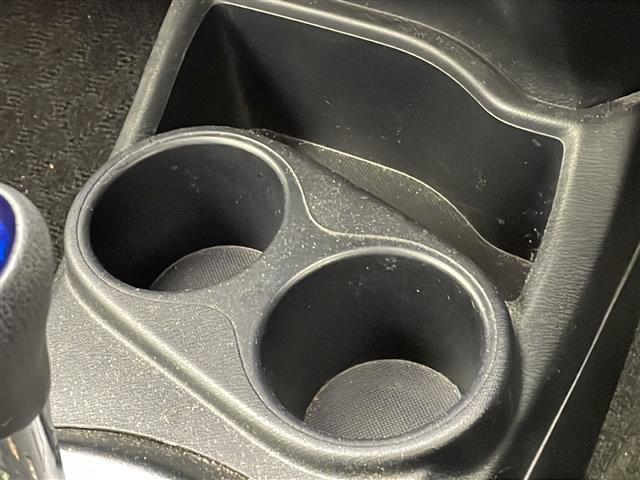 店舗にて現車の確認もいただけますので、お電話で在庫のご確認の上是非ご来店くださいませ!!!