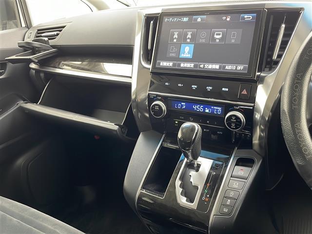 【オートエアコン】車内温度を感知して自動で温度調整をしてくれるのでいつでも快適な車内空間を創り上げます!