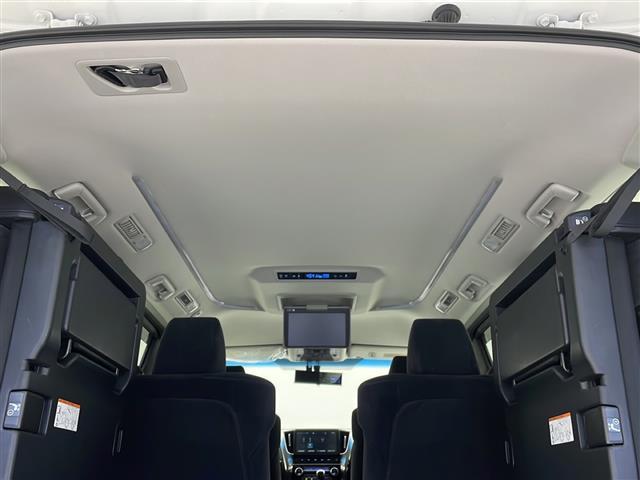 店舗にて現車の確認もいただけますので、お電話で在庫のご確認の上是非ご来店くださいませ!!!