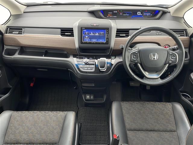 店舗にて現車の確認もできますので、お電話で在庫のご確認の上是非ご来店くださいませ!!!//