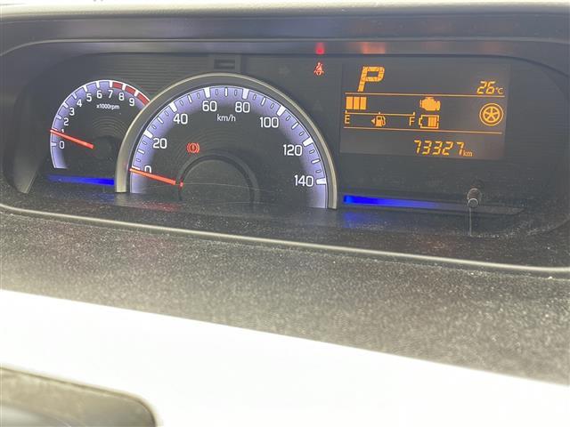 【スピードメーター】メーターがシンプルで見やすく運転しやすいですね!