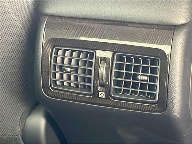 店舗にて現車の確認もできますので、お電話で在庫のご確認の上是非ご来店くださいませ！！！／／