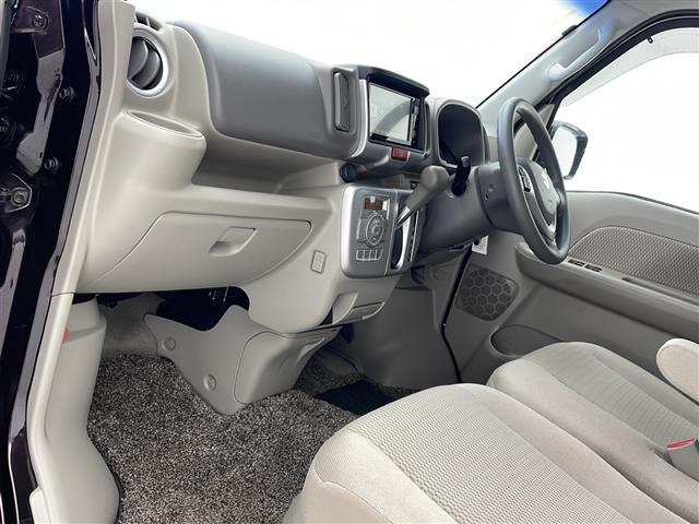 店舗にて現車の確認もいただけますので、お電話で在庫のご確認の上是非ご来店くださいませ!!!