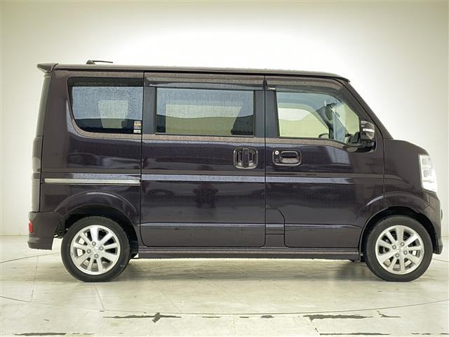 店舗にて現車の確認もいただけますので、お電話で在庫のご確認の上是非ご来店くださいませ!!!