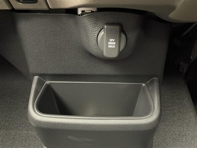 店舗にて現車の確認もいただけますので、お電話で在庫のご確認の上是非ご来店くださいませ!!!