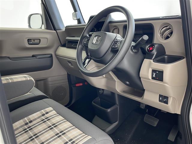 【 フロントシート 】使えるフロントシートで快適ドライブ♪