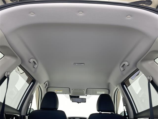 店舗にて現車の確認もいただけますので、お電話で在庫のご確認の上是非ご来店くださいませ!!!