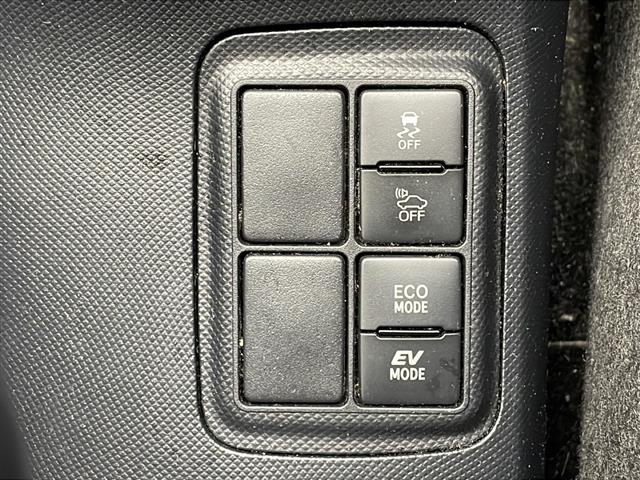 店舗にて現車の確認もいただけますので、お電話で在庫のご確認の上是非ご来店くださいませ!!!