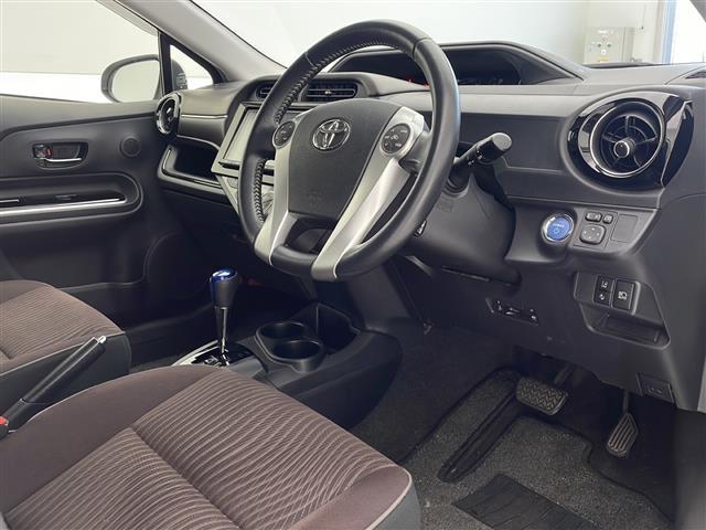 【 フロントシート 】使えるフロントシートで快適ドライブ♪