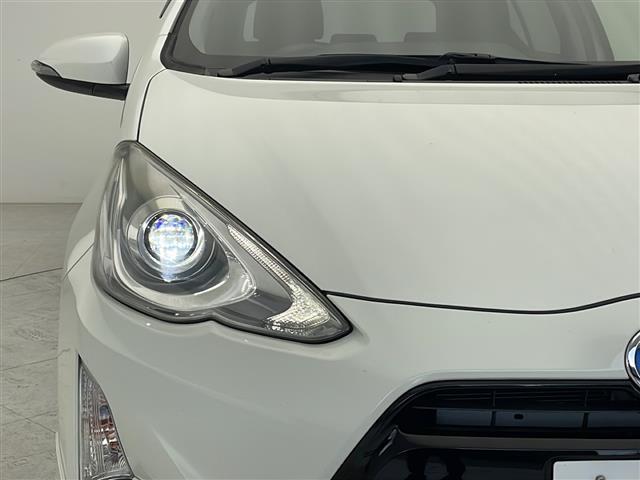 【 LEDヘッドライト 】悪天候や夜間の走行も視界良好で安心してお乗りいただけます。