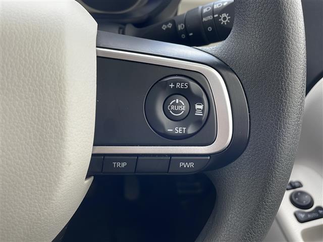 【全車速追従機能付ACC(アダプティブクルーズコントロール)】設定した車速内で自動で加減速ができます。先行車との車間距離を適切に維持した追従走行も可能です!機能には限界があるためご注意ください。