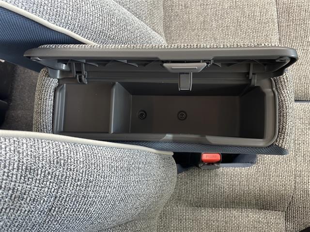 店舗にて現車の確認もできますので、お電話で在庫のご確認の上是非ご来店くださいませ!!!//