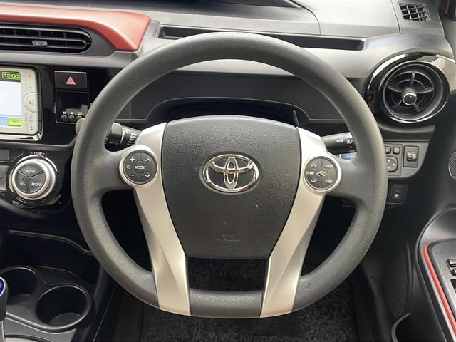 【　ステアリングスイッチ　】手元のスイッチでナビ操作が可能です！！非常に便利な機能です。取り付けのナビによってはオプション設定となっております！詳しくはスタッフまで♪