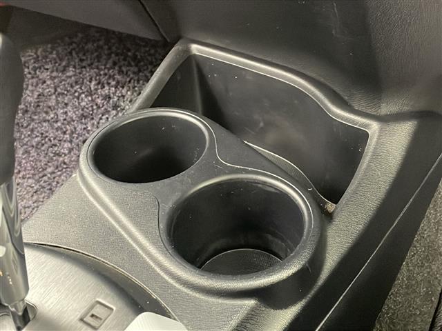 店舗にて現車の確認もいただけますので、お電話で在庫のご確認の上是非ご来店くださいませ!!!