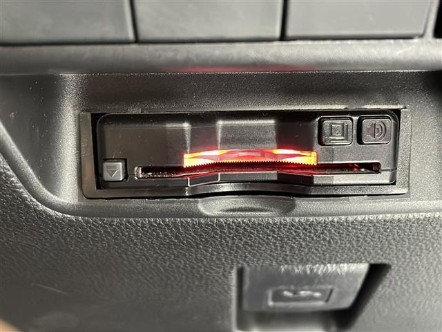 【 ETC 】今やカーライフにおける重要性はナビにも匹敵するのではないでしょうか?セットアップを行うことで利用可能になります!