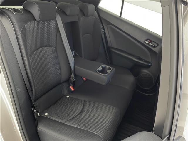 【 セカンドシート 】2列目も広々お乗りいただけます♪