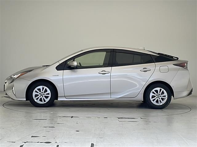 店舗にて現車の確認もいただけますので、お電話で在庫のご確認の上是非ご来店くださいませ!!!