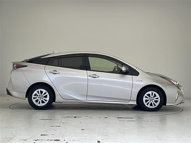 店舗にて現車の確認もいただけますので、お電話で在庫のご確認の上是非ご来店くださいませ!!!