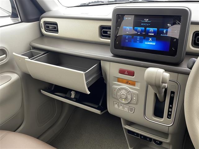 【オートエアコン】車内温度を感知して自動で温度調整をしてくれるのでいつでも快適な車内空間を創り上げます!