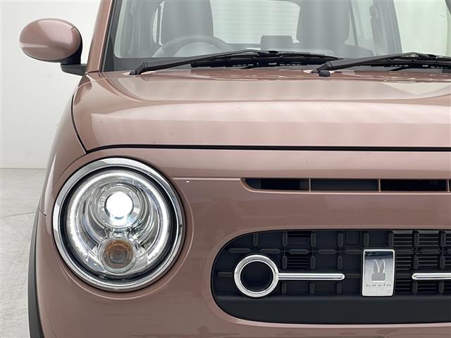 【LEDヘッドライト】消費する電力が少なく耐久年数が長いのが特徴のヘッドライトです。さらに長持ちさせたい方は、ヘッドライト・フロントガラスなどのコーティングもご用意しています。