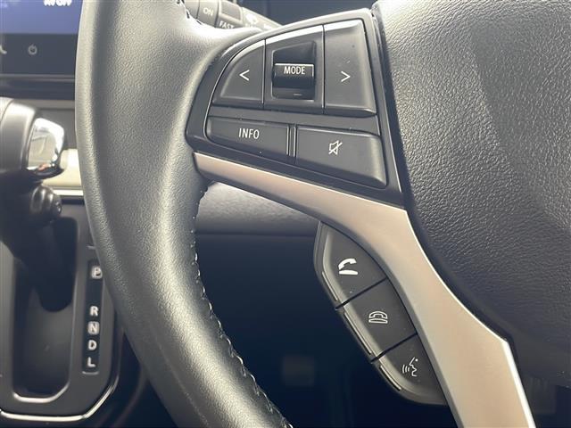 【 ステアリングスイッチ 】手元のスイッチでナビ操作が可能です!!非常に便利な機能です。取り付けのナビによってはオプション設定となっております!詳しくはスタッフまで♪