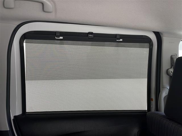 店舗にて現車の確認もいただけますので、お電話で在庫のご確認の上是非ご来店くださいませ!!!